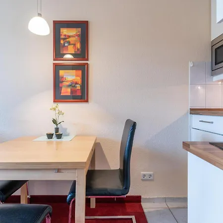 Gemuetliche Mit Balkon Im Seepark Apartment